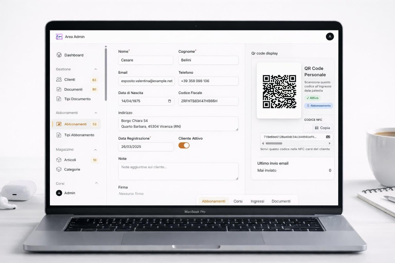 Gestionale per palestra Fluxx — schermata cliente con informazioni e QR code